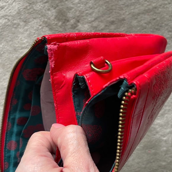 Desigual clutch with strap - Picture 9 of 12